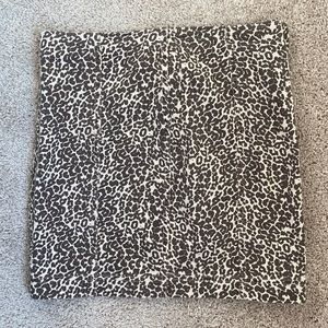 Free People animal print skirt. Size: 6